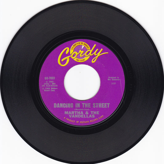 Martha & the Vandellas Dancing in the street